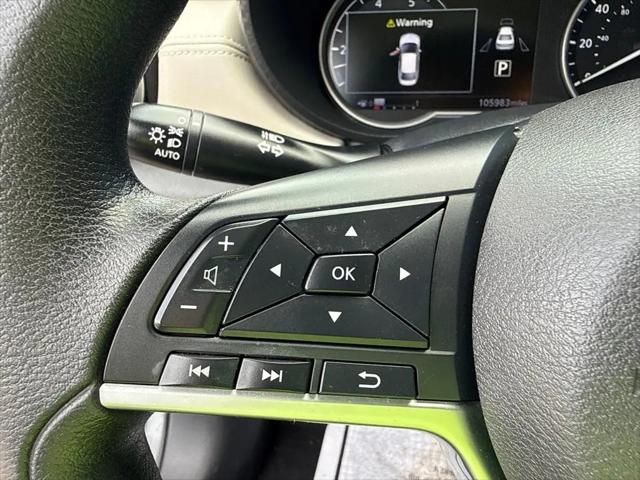 2020 Nissan Versa SV Xtronic CVT