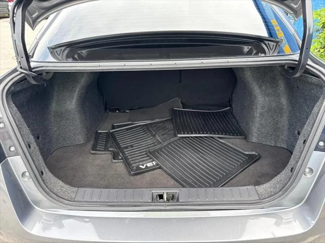 2020 Nissan Versa SV Xtronic CVT