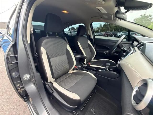 2020 Nissan Versa SV Xtronic CVT