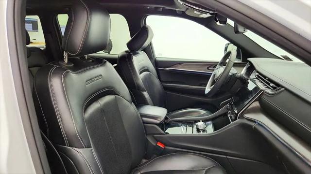 2023 Jeep Grand Cherokee Overland 4x4