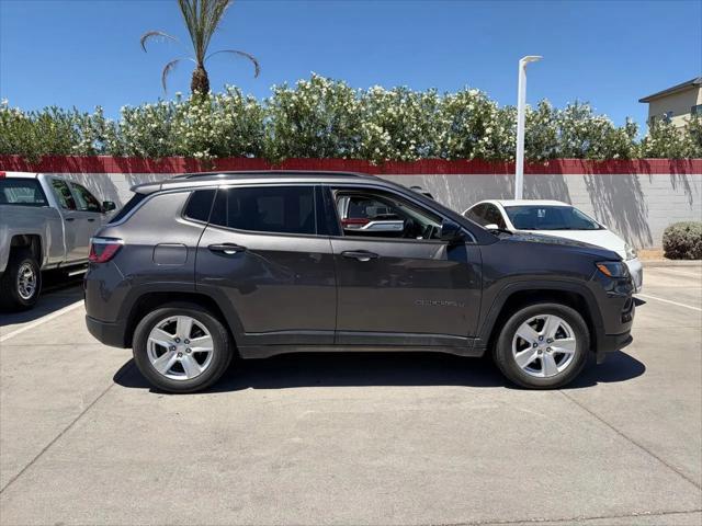 2022 Jeep Compass Latitude FWD