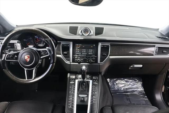 2015 Porsche Macan Turbo