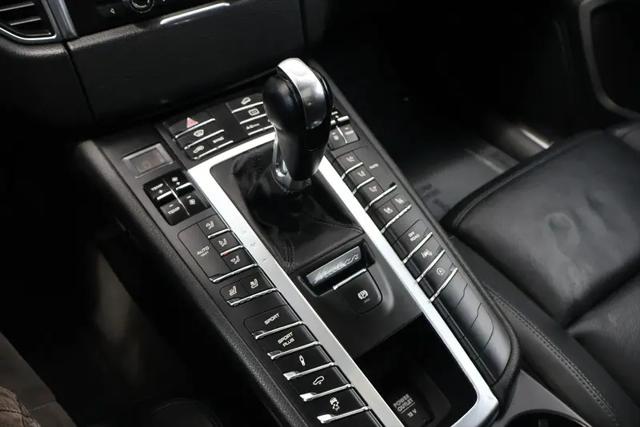 2015 Porsche Macan Turbo