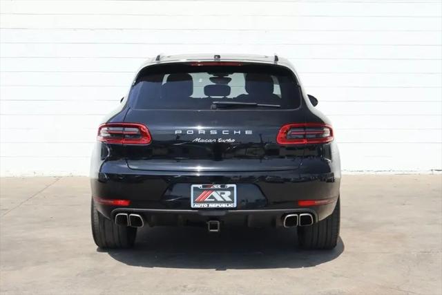 2015 Porsche Macan Turbo