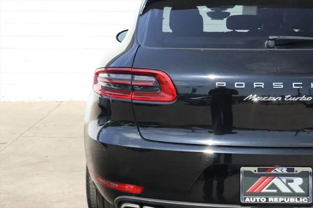2015 Porsche Macan Turbo