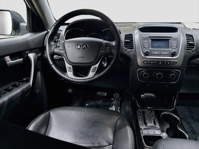 2015 Kia Sorento LX