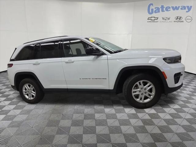 2024 Jeep Grand Cherokee Laredo 4x4 for sale in Fargo, ND