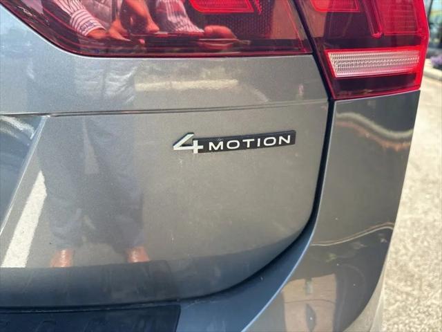 2022 Volkswagen Tiguan 2.0T SE R-Line Black