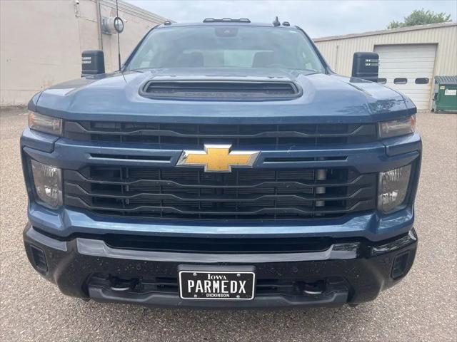 2025 Chevrolet Silverado 2500HD 4WD Crew Cab Standard Bed Custom