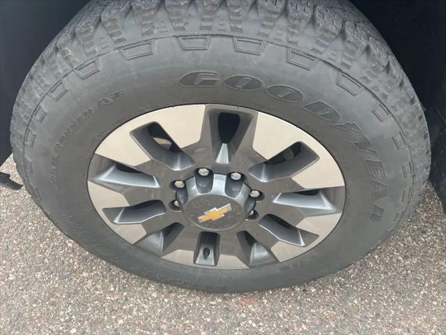 2025 Chevrolet Silverado 2500HD 4WD Crew Cab Standard Bed Custom