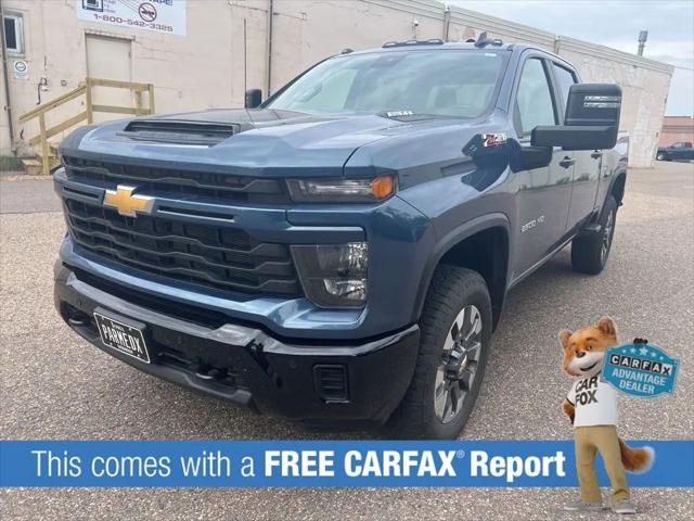 2025 Chevrolet Silverado 2500HD 4WD Crew Cab Standard Bed Custom
