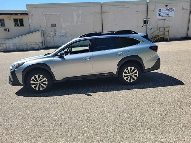 2023 Subaru Outback Premium