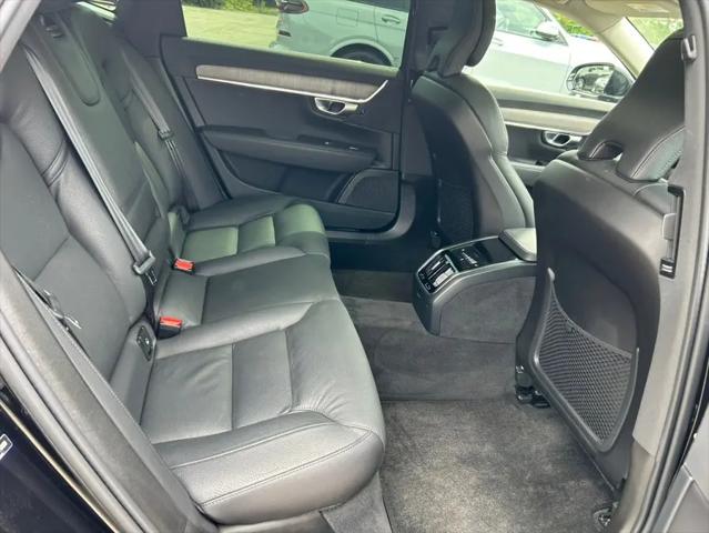 2024 Volvo S90 B6 Plus