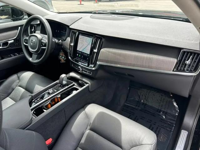 2024 Volvo S90 B6 Plus