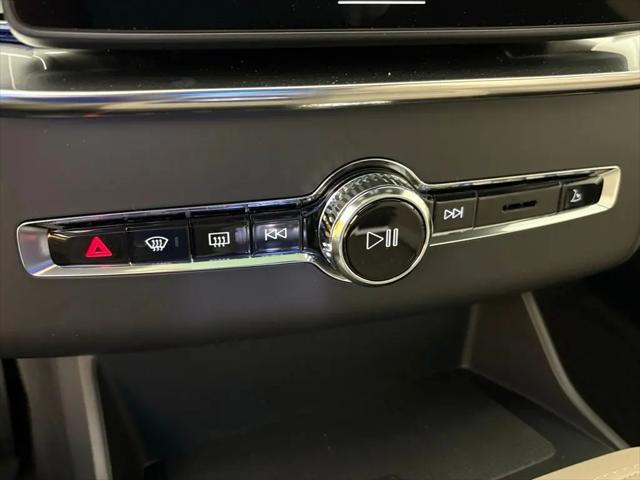2026 Volvo XC90 Plus, B5 AWD Gas (mild hybrid), Gasoline, Bright, 6 Seats