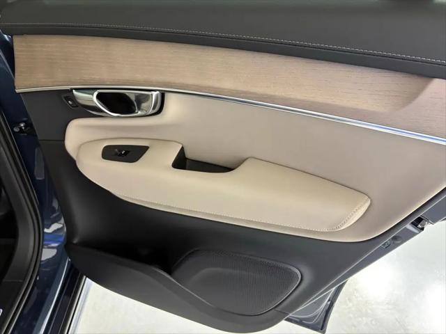 2026 Volvo XC90 Plus, B5 AWD Gas (mild hybrid), Gasoline, Bright, 6 Seats