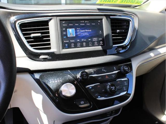 2020 Chrysler Pacifica Touring
