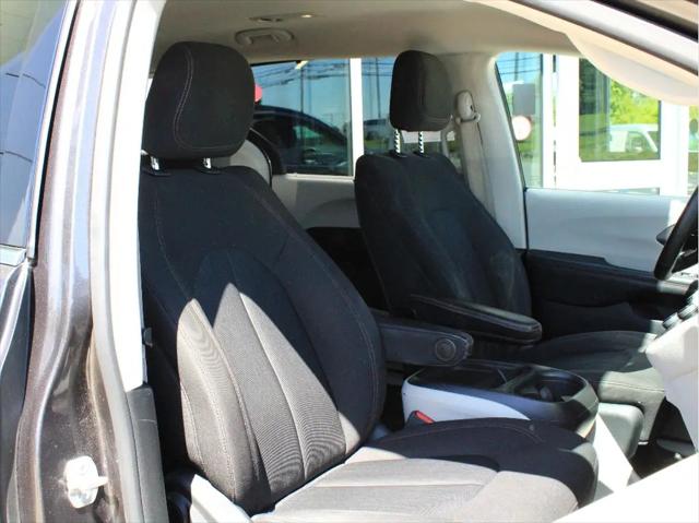 2020 Chrysler Pacifica Touring