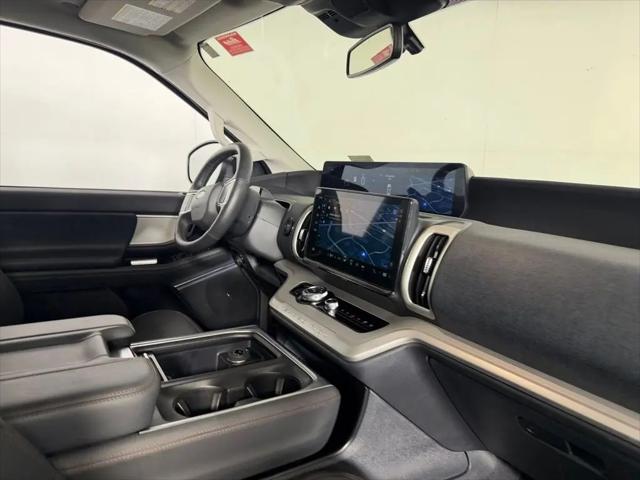 2025 Ford Expedition Active MAX