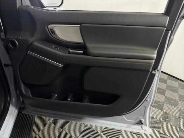 2025 Ford Expedition Active MAX