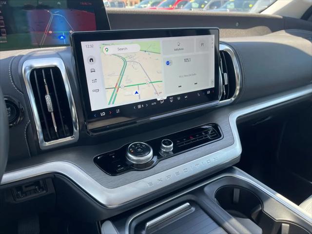 2025 Ford Expedition Platinum MAX