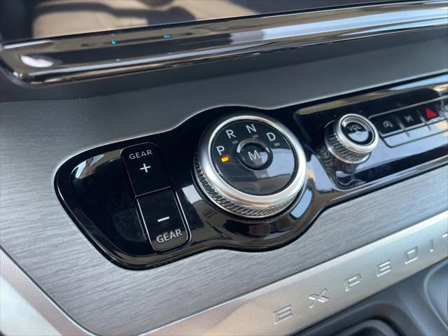 2025 Ford Expedition Platinum MAX