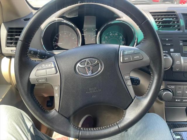 2008 Toyota Highlander Sport