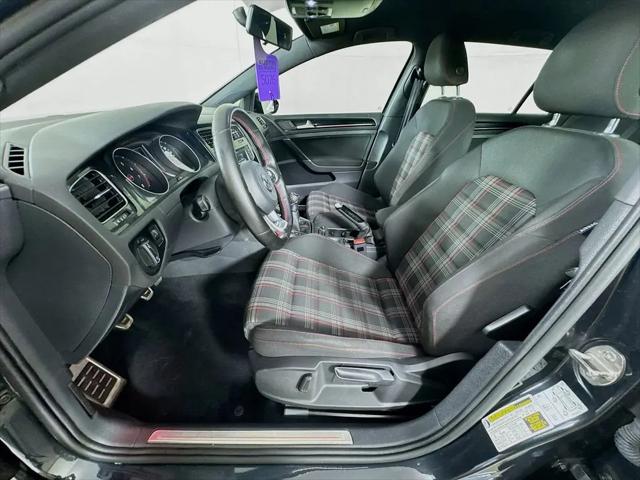 2017 Volkswagen Golf GTI Sport 4-Door
