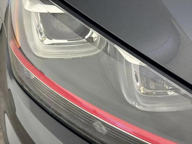 2017 Volkswagen Golf GTI Sport 4-Door