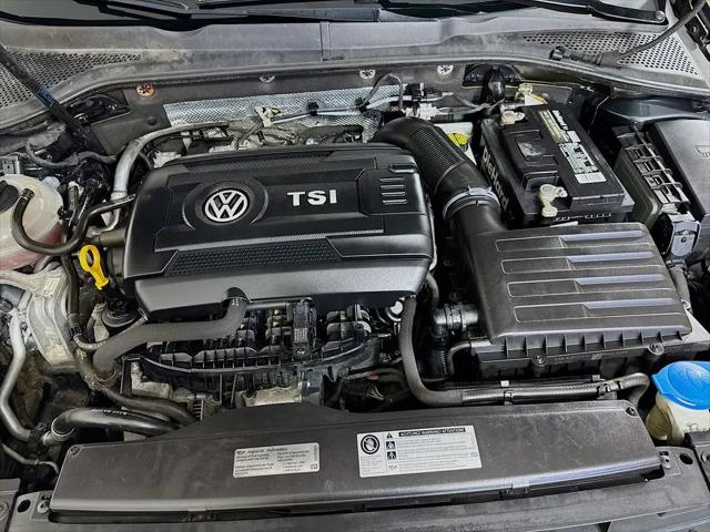 2017 Volkswagen Golf GTI Sport 4-Door