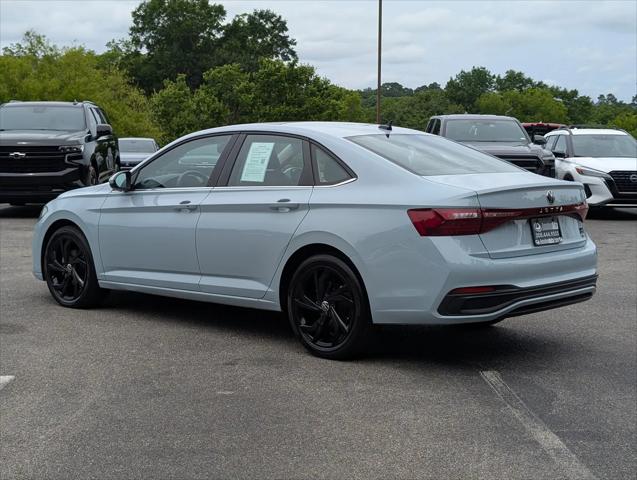 2025 Volkswagen Jetta 1.5T SE