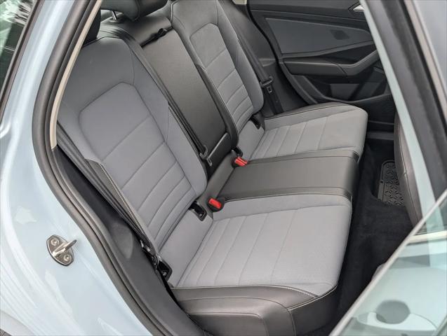 2025 Volkswagen Jetta 1.5T SE