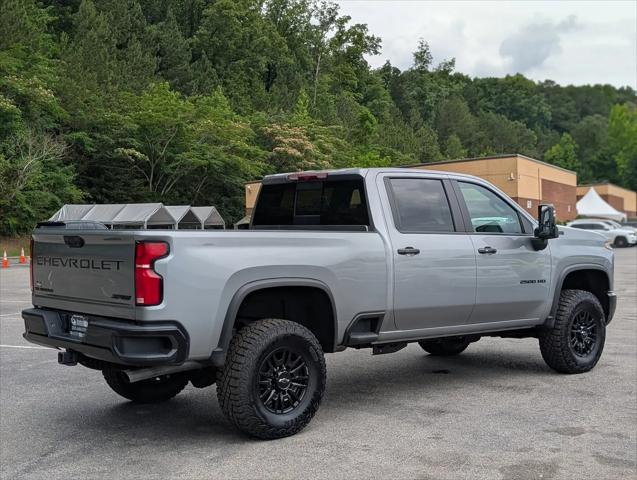 2025 Chevrolet Silverado 2500HD 4WD Crew Cab Standard Bed ZR2