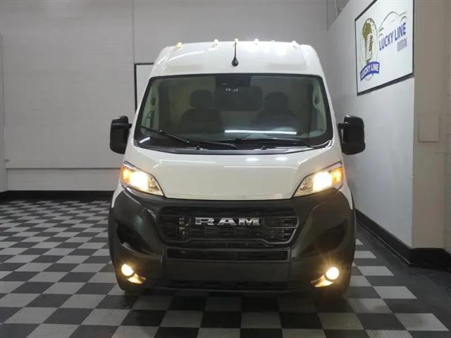 2025 Ram ProMaster 2500 Cargo Van Tradesman High Roof 159" WB w/Pass Seat