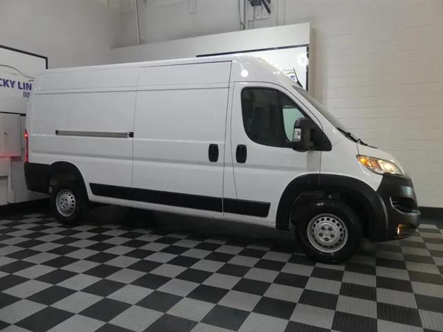 2025 Ram ProMaster 2500 Cargo Van Tradesman High Roof 159" WB w/Pass Seat