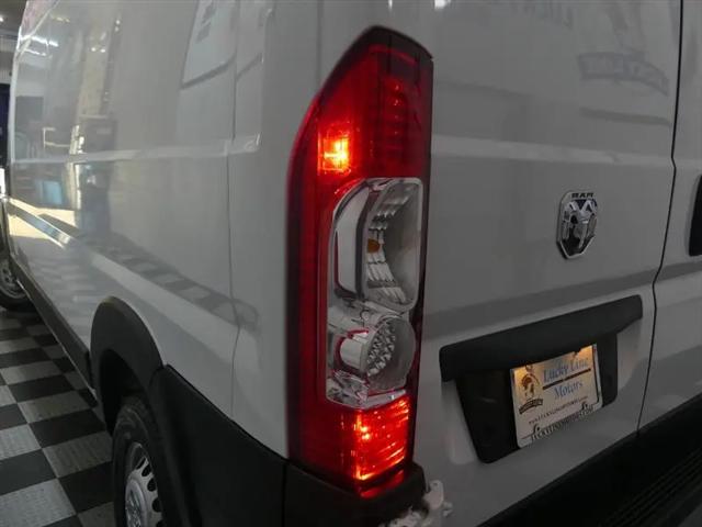 2025 Ram ProMaster 2500 Cargo Van Tradesman High Roof 159" WB w/Pass Seat