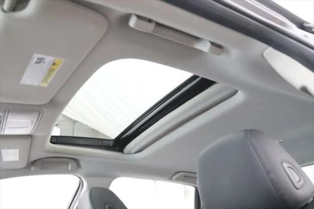 2023 Acura TLX Standard