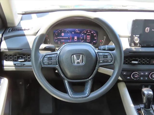 2025 Honda Accord Sedan SE