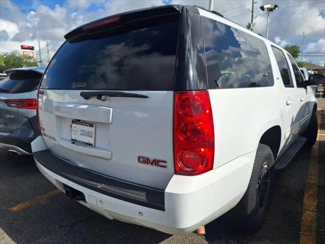 2011 GMC Yukon XL SLT