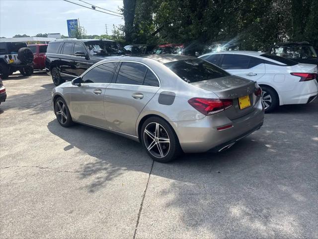 2019 Mercedes-Benz A 220 A 220