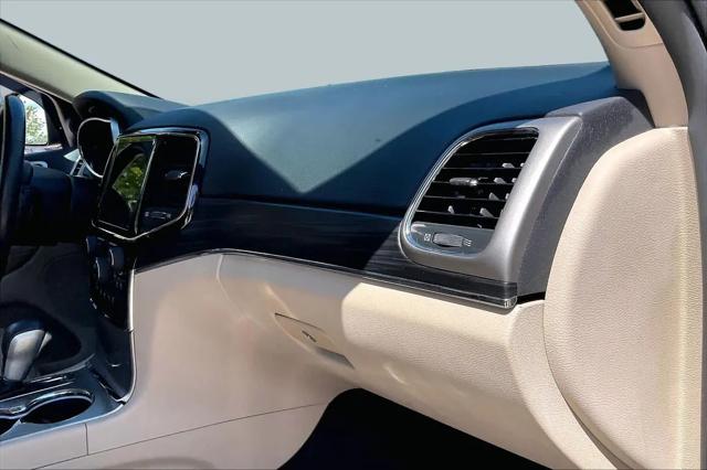 2019 Jeep Grand Cherokee Limited 4x2