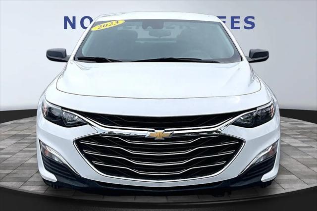2023 Chevrolet Malibu FWD 1FL