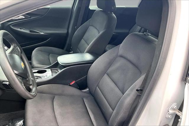 2023 Chevrolet Malibu FWD 1FL