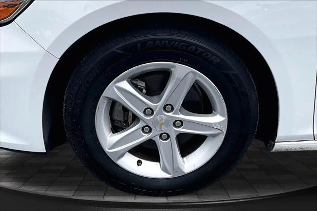 2023 Chevrolet Malibu FWD 1FL