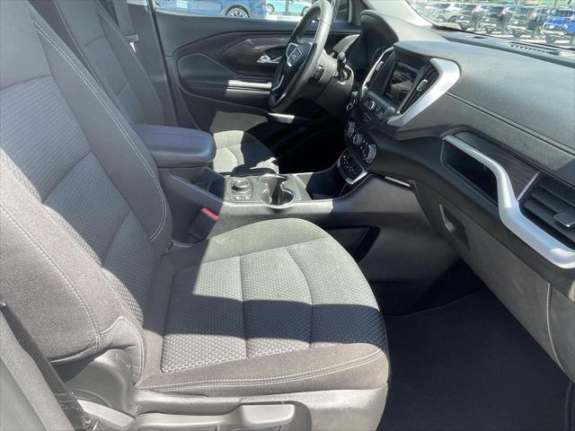 2024 GMC Terrain AWD SLE