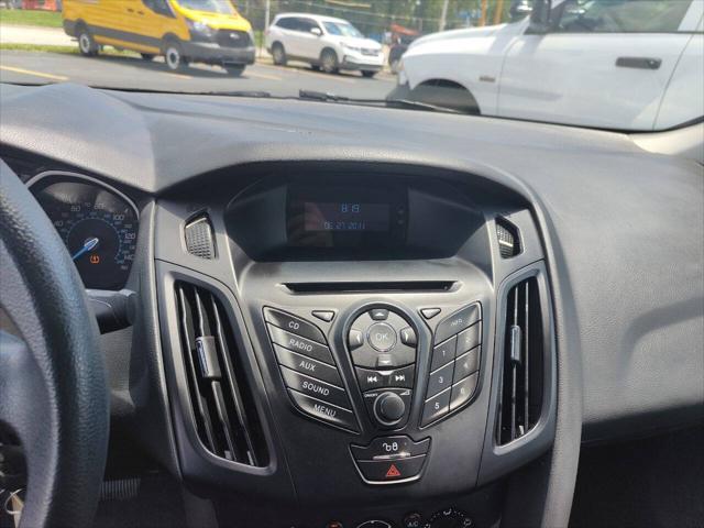 2012 Ford Focus S