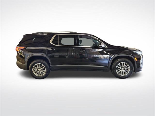 2023 Chevrolet Traverse AWD LT Cloth