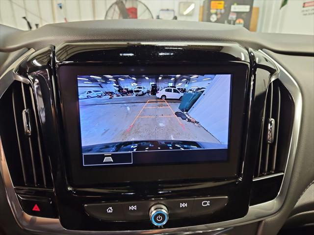 2023 Chevrolet Traverse AWD LT Cloth