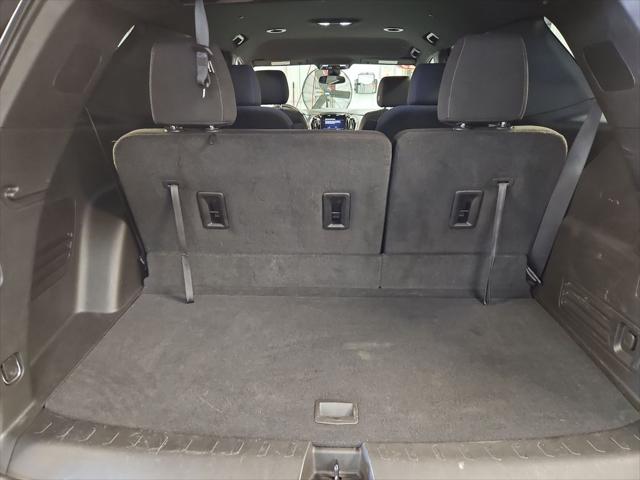2023 Chevrolet Traverse AWD LT Cloth