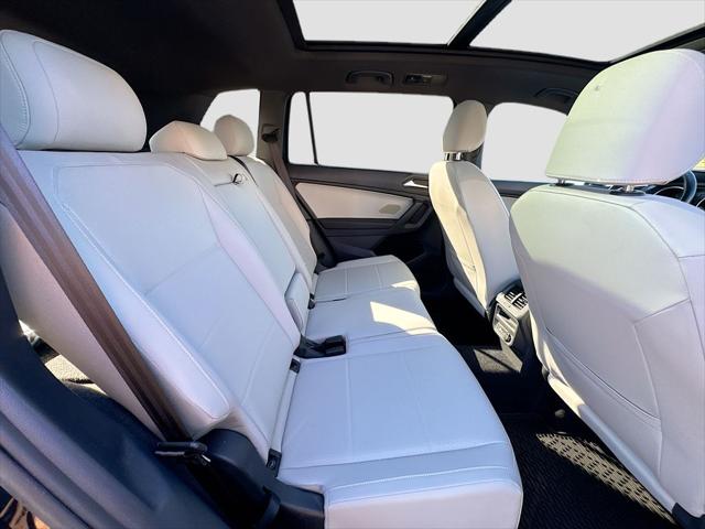 2021 Volkswagen Tiguan 2.0T SE R-Line Black